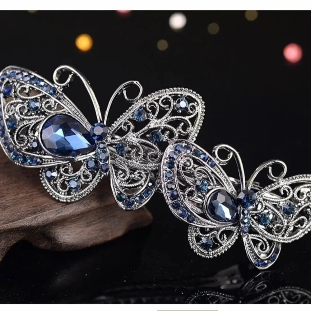 Single Retro Hair Accessories Barrettes For Women - Crystal Butterfly